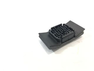 TOFAŞ Ön Cam Alt Takozu Grande Punto - Pn - 147 - Linea